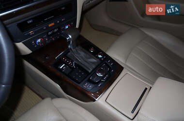Седан Audi A6 2015 в 