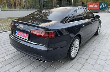 Седан Audi A6 2015 в 