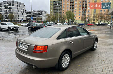 Седан Audi A6 2004 в  фото 7 Седан Audi A6 2004 в