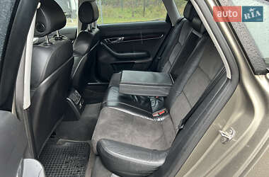 Седан Audi A6 2004 в  фото 14 Седан Audi A6 2004 в