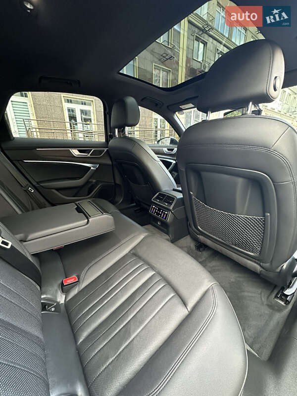 Седан Audi A6 2020 в Одессе