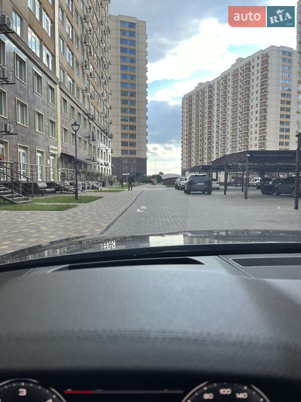 Седан Audi A6 2020 в Одессе