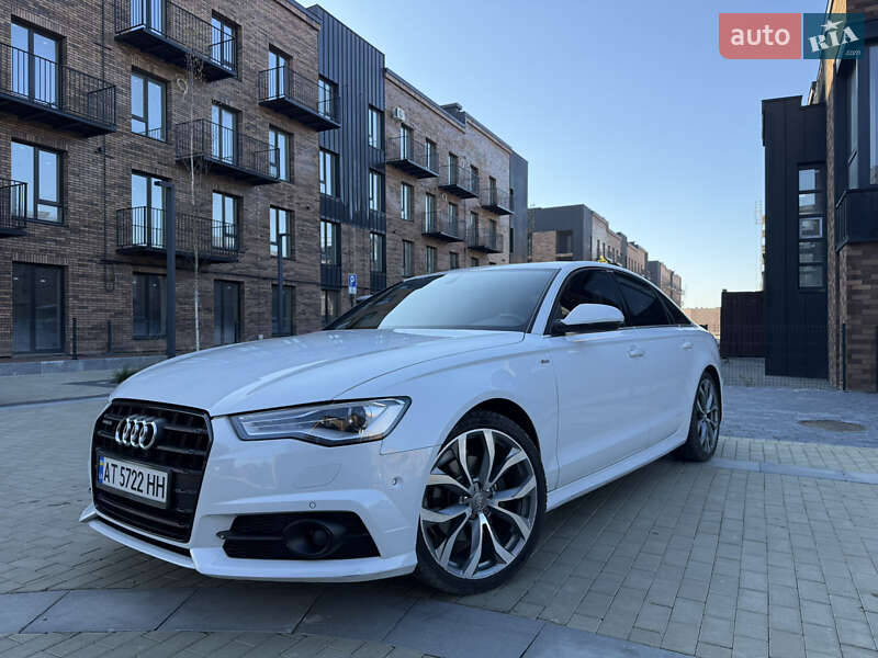 Седан Audi A6 2012 в 