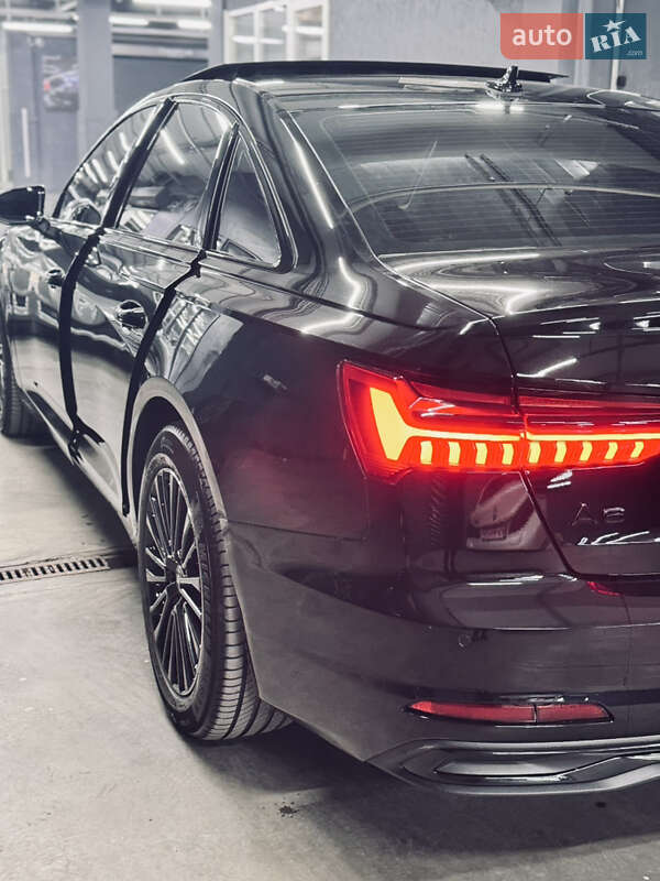 Седан Audi A6 2023 в Киеве