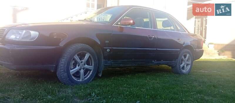 Седан Audi A6 1995 в Черновцах