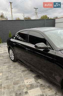 Седан Audi A6 2015 в  фото 6 Седан Audi A6 2015 в