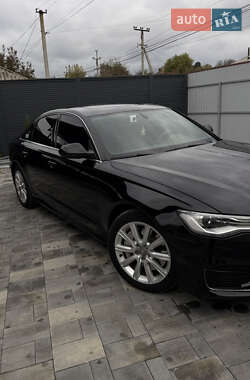 Седан Audi A6 2015 в  фото 4 Седан Audi A6 2015 в