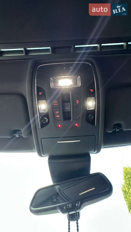 Седан Audi A6 2013 в Чернівцях