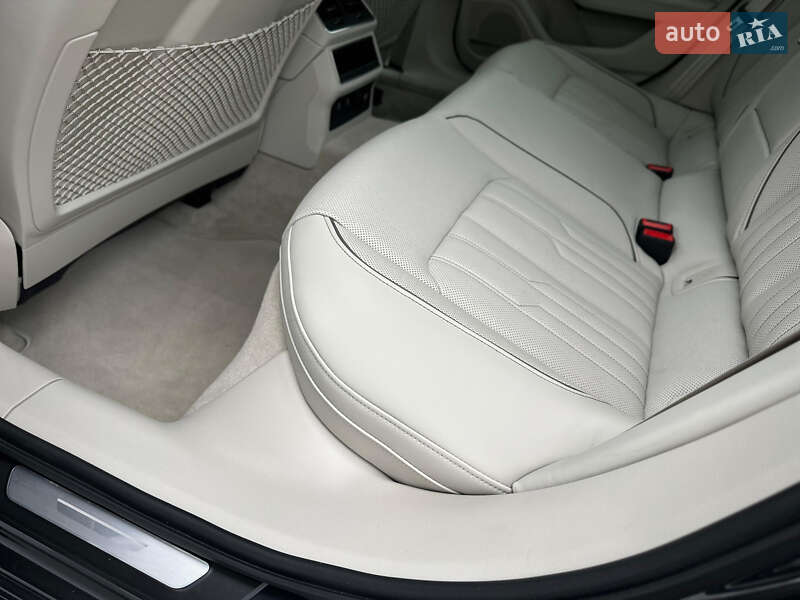 Седан Audi A6 2025 в Києві
