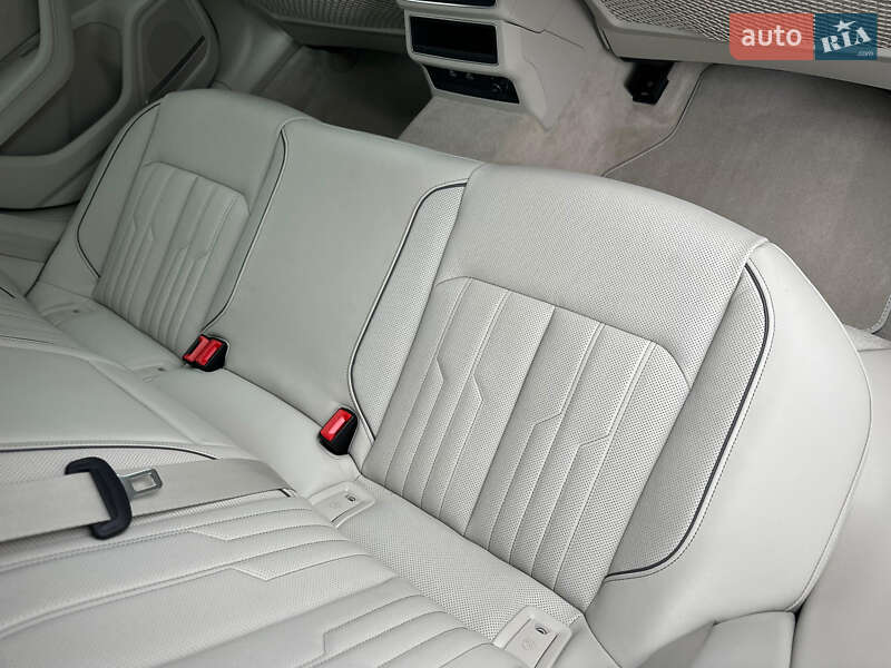 Седан Audi A6 2025 в Києві