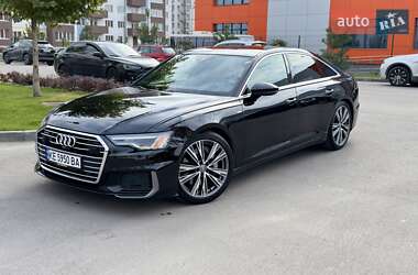 Седан Audi A6 2019 в 