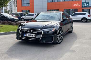 Седан Audi A6 2019 в 