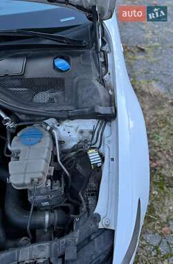 Універсал Audi A6 2012 в  фото 35 Універсал Audi A6 2012 в