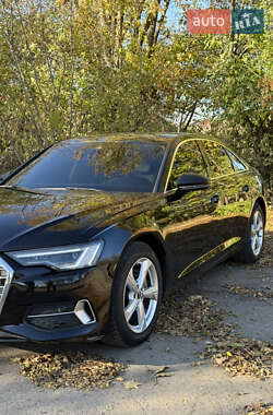 Седан Audi A6 2020 в  фото 15 Седан Audi A6 2020 в