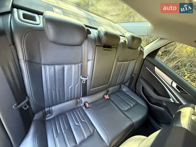 Седан Audi A6 2020 в Ірпені
