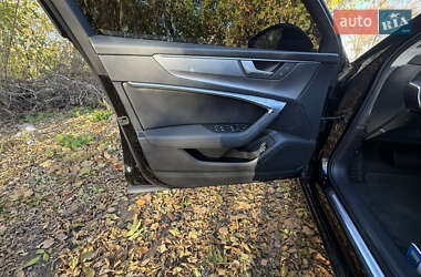 Седан Audi A6 2020 в  фото 44 Седан Audi A6 2020 в