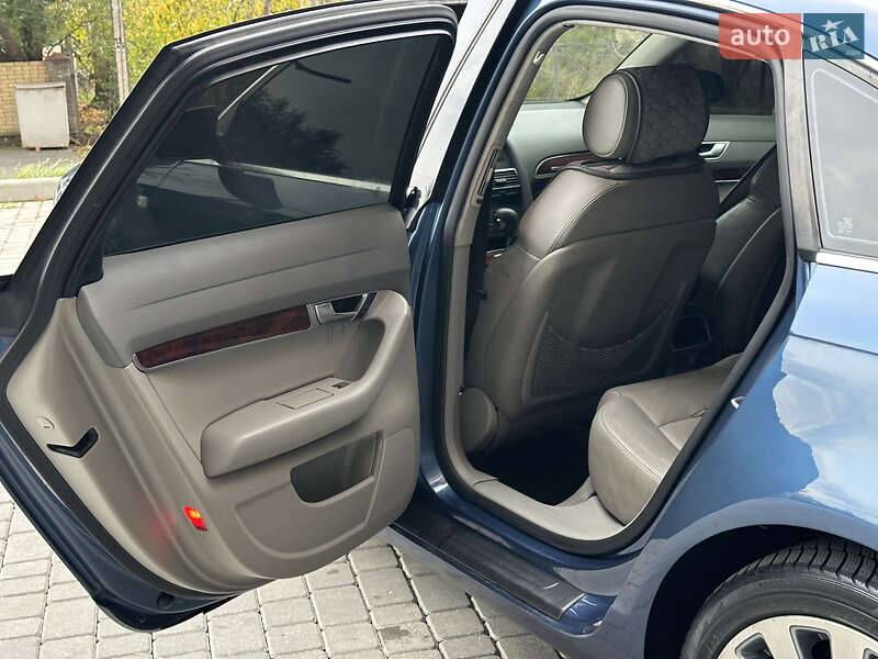 Седан Audi A6 2004 в Виннице