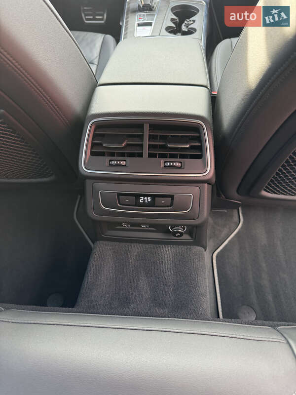 Седан Audi A6 2019 в Львове