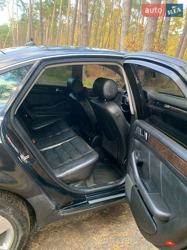 Седан Audi A6 2002 в Кременце