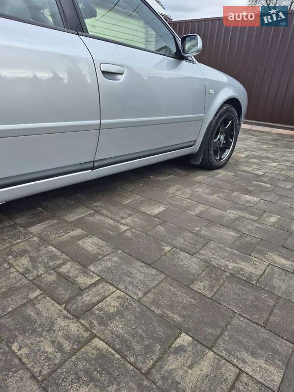 Седан Audi A6 2002 в Києві