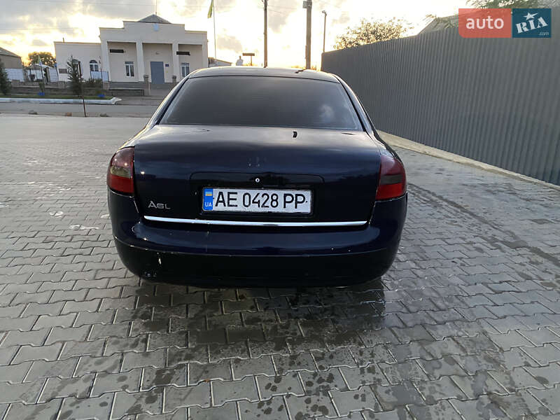 Седан Audi A6 1998 в Вознесенске