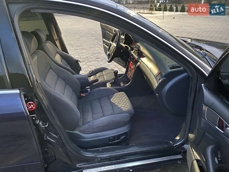 Седан Audi A6 1998 в Вознесенске