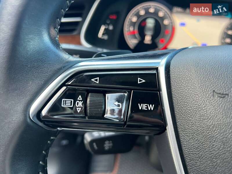 Седан Audi A6 2019 в Львове