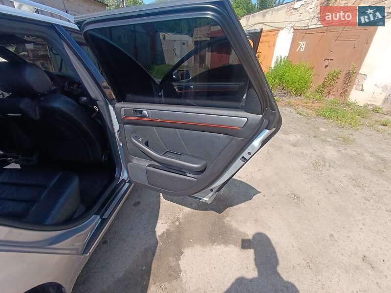 Універсал Audi A6 2004 в Чернівцях