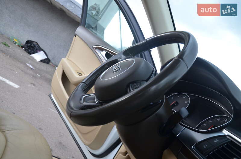 Седан Audi A6 2015 в Дрогобичі