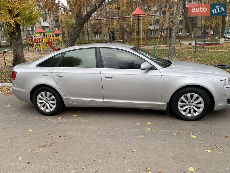 Седан Audi A6 2004 в Кременчуге