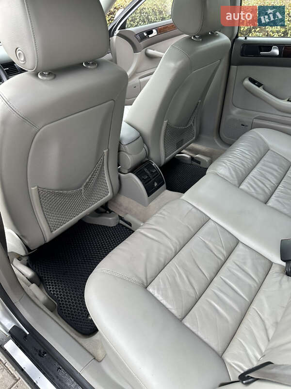 Седан Audi A6 2002 в Львове