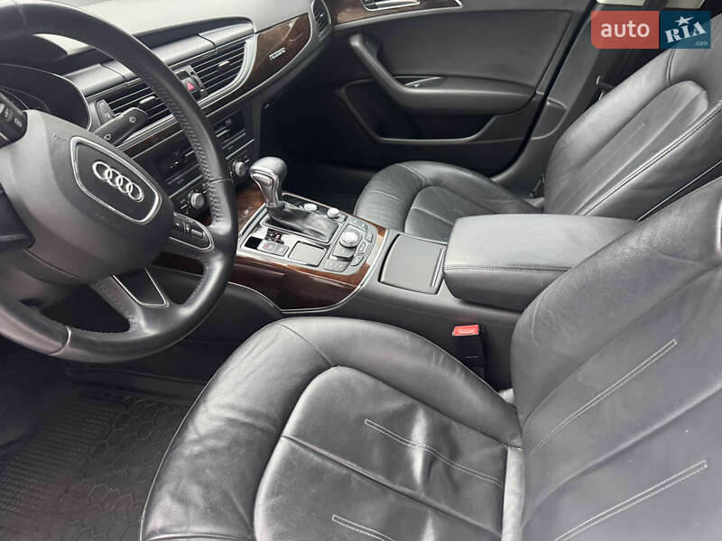 Седан Audi A6 2014 в Киеве