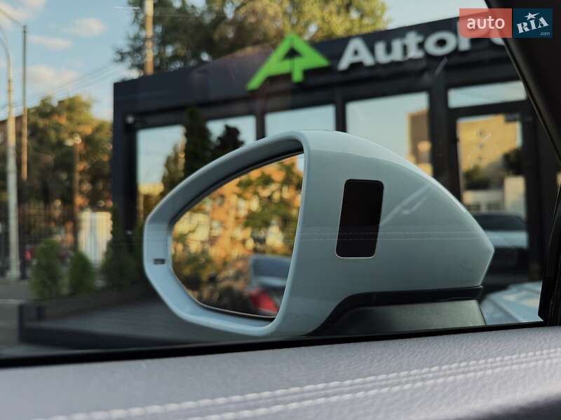 Седан Audi A6 2019 в Киеве