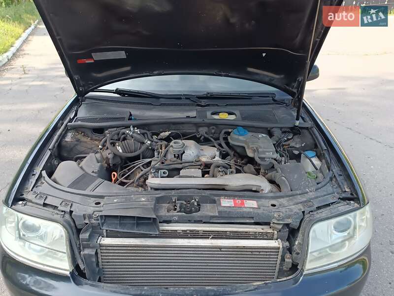 Універсал Audi A6 2001 в Харкові