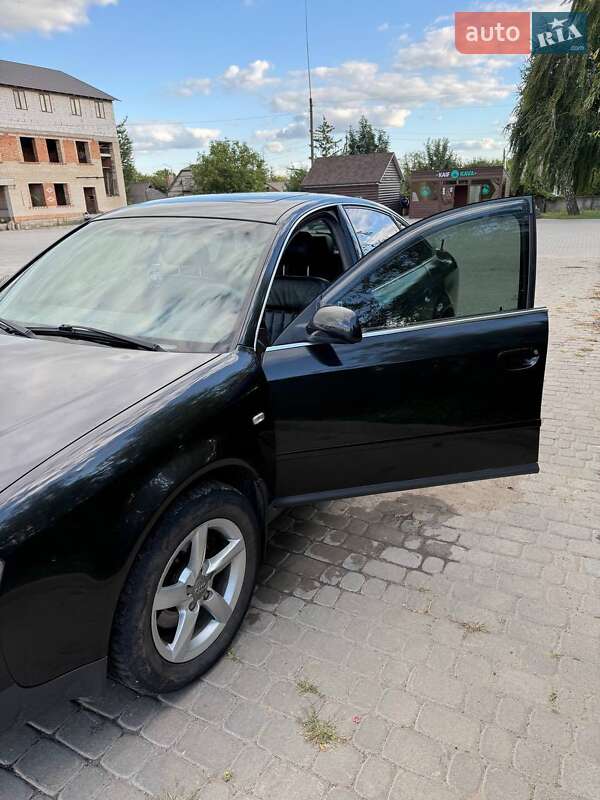 Седан Audi A6 2000 в Іллінцях