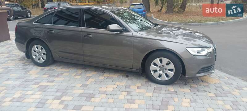Седан Audi A6 2012 в Чернигове