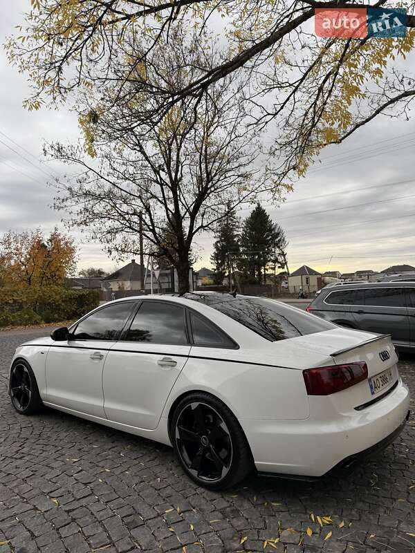 Седан Audi A6 2012 в Виноградові