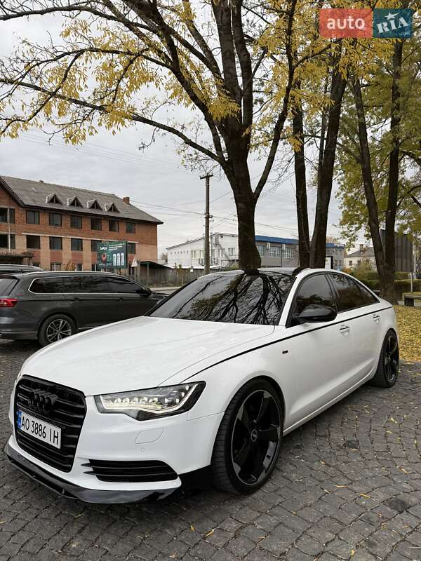 Седан Audi A6 2012 в Виноградові