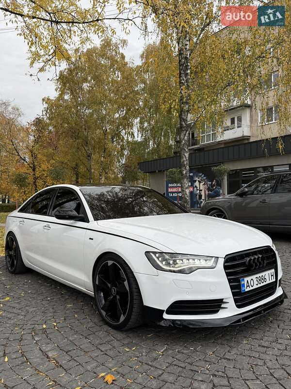 Седан Audi A6 2012 в Виноградові
