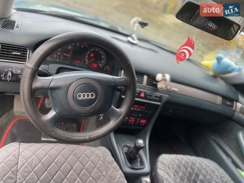 Седан Audi A6 1999 в Радомишлі