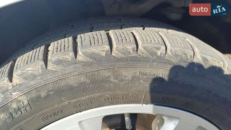 Седан Audi A6 2004 в Еланце