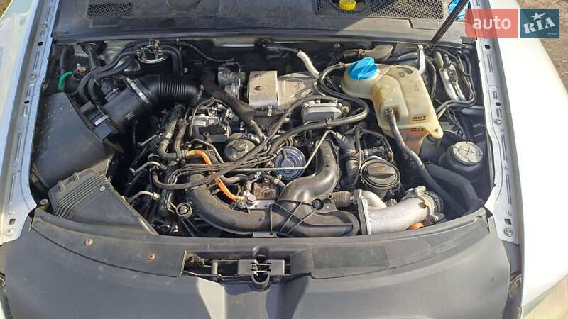 Седан Audi A6 2004 в Еланце