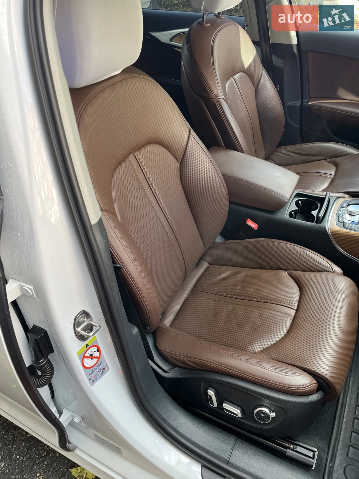 Audi A6 2015 VIN WAUZZZ4G0GN019456 фото оголошення 46 з 75