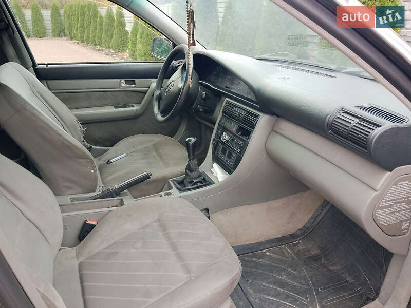 Седан Audi A6 1995 в Жовкве фото 5 Седан Audi A6 1995 в Жовкве