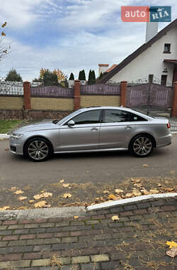 Седан Audi A6 2015 в Рівному