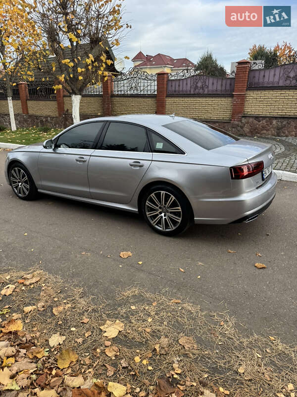 Седан Audi A6 2015 в Ровно