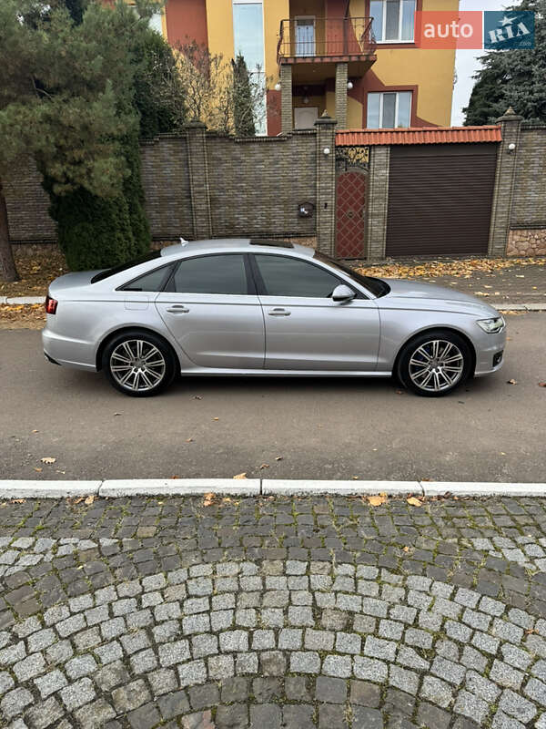 Седан Audi A6 2015 в Ровно