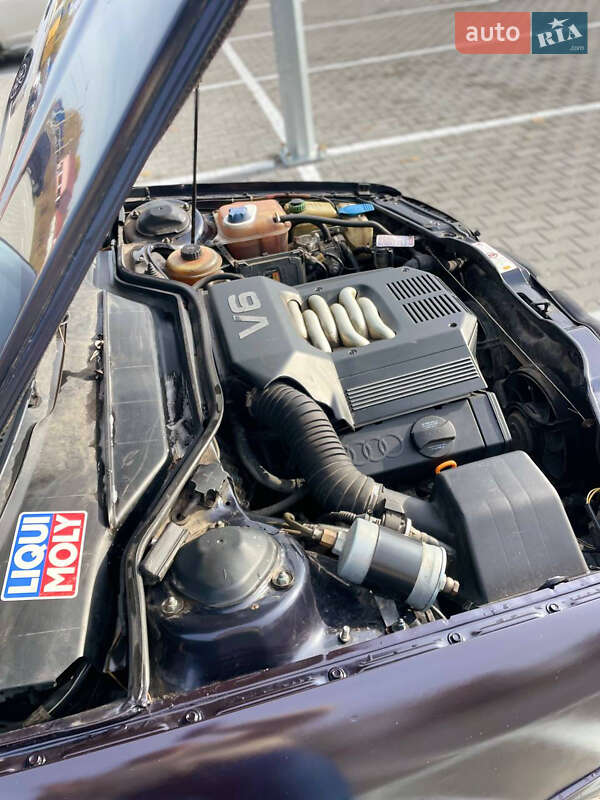 Седан Audi A6 1996 в Києві