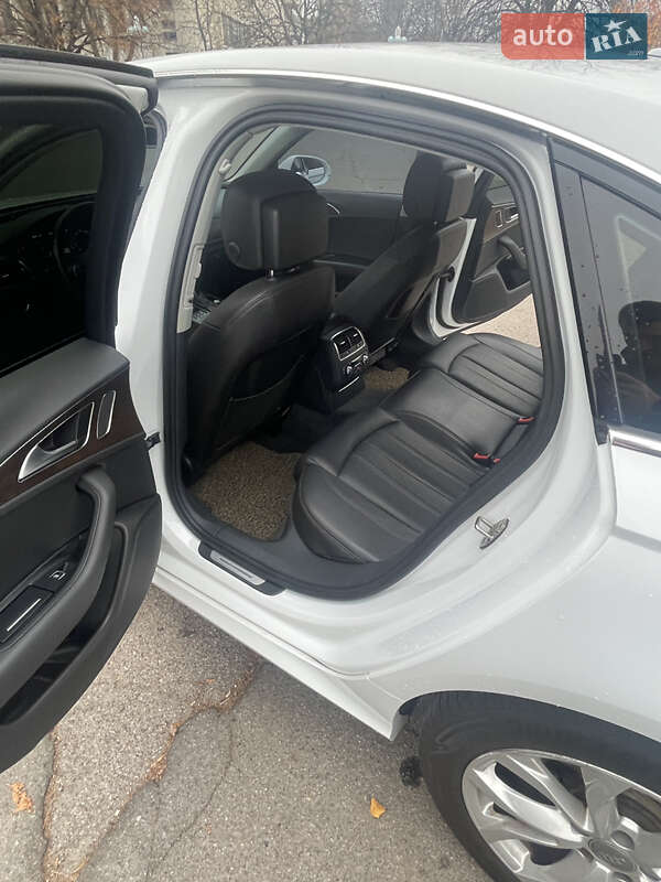 Седан Audi A6 2015 в Вінниці