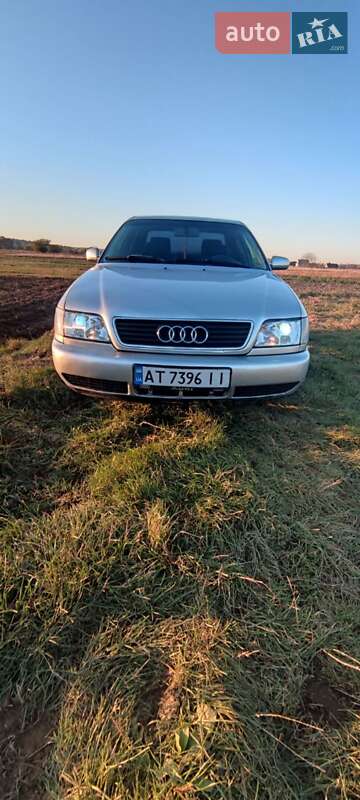 Седан Audi A6 1995 в Коломые
